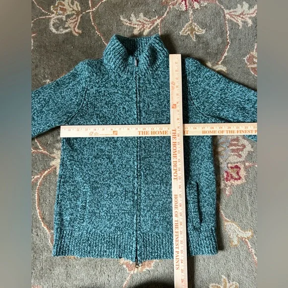 L.L. Bean Women’s Forest Green 100% Lambswool Sweater. Size M - Picture 7 of 7